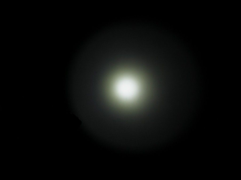 Manker Quinlan U11 Beamshot1M 2 Zpsx9k853yd